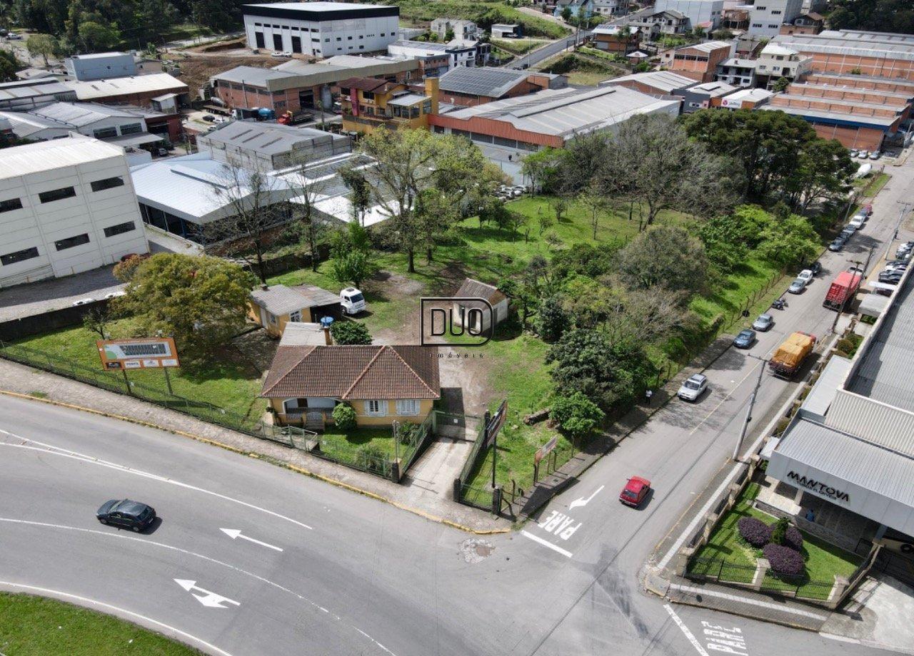 Terrenos no Bairro Centenário