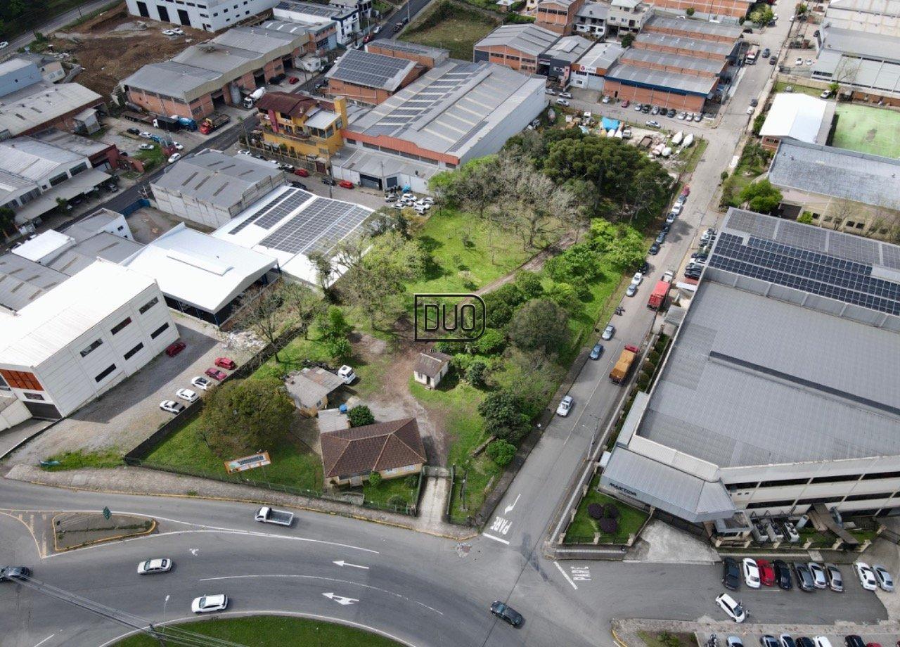 Terrenos no Bairro Centenário