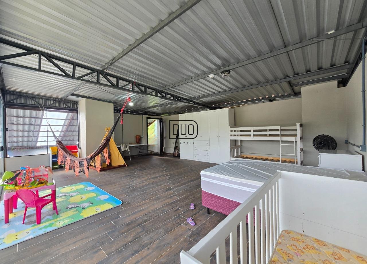 Casa em Condomínio Fechado