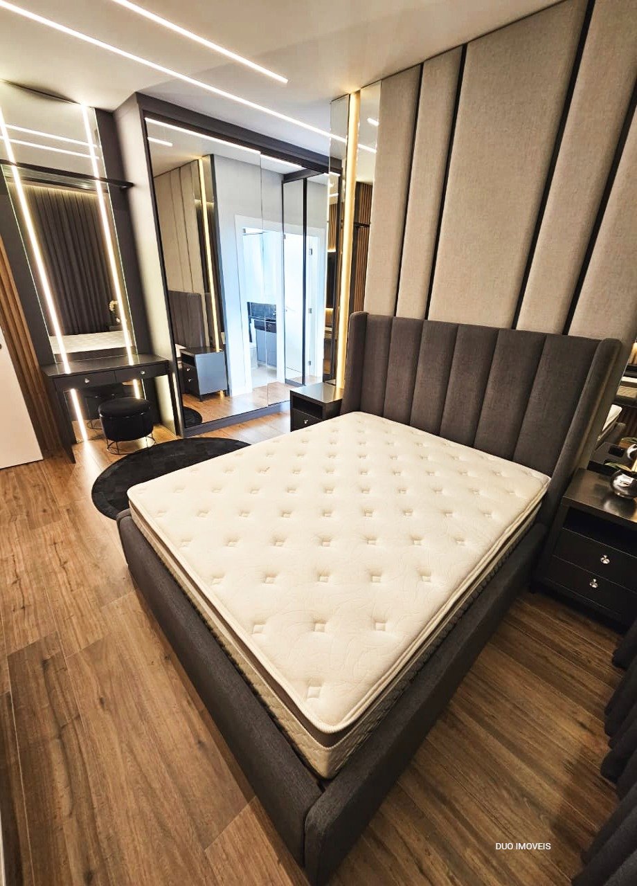 Apartamento Meia Praia