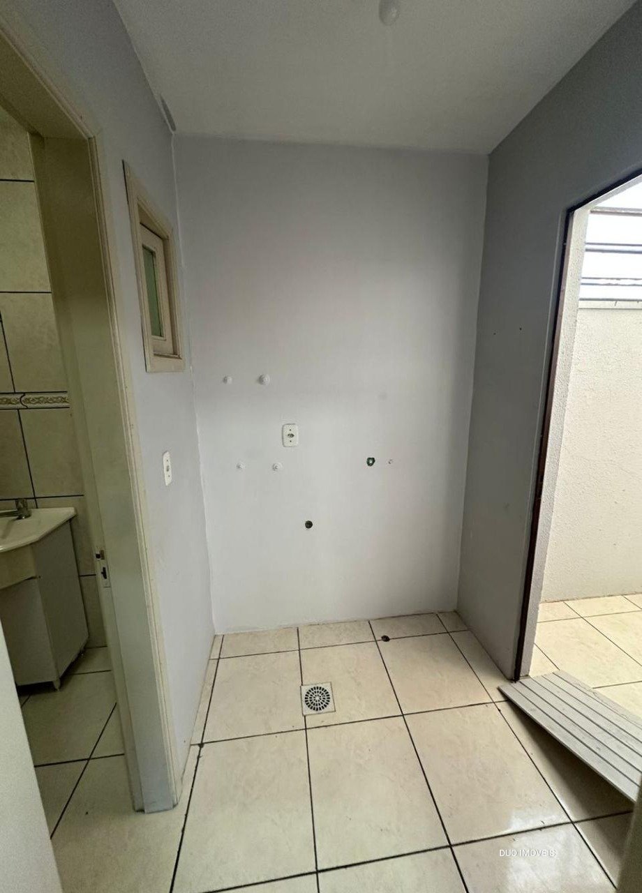 Sobrado no Desvio Rizzo