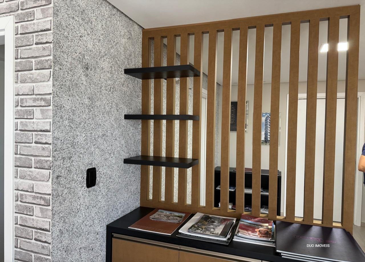 Life Corporate Center