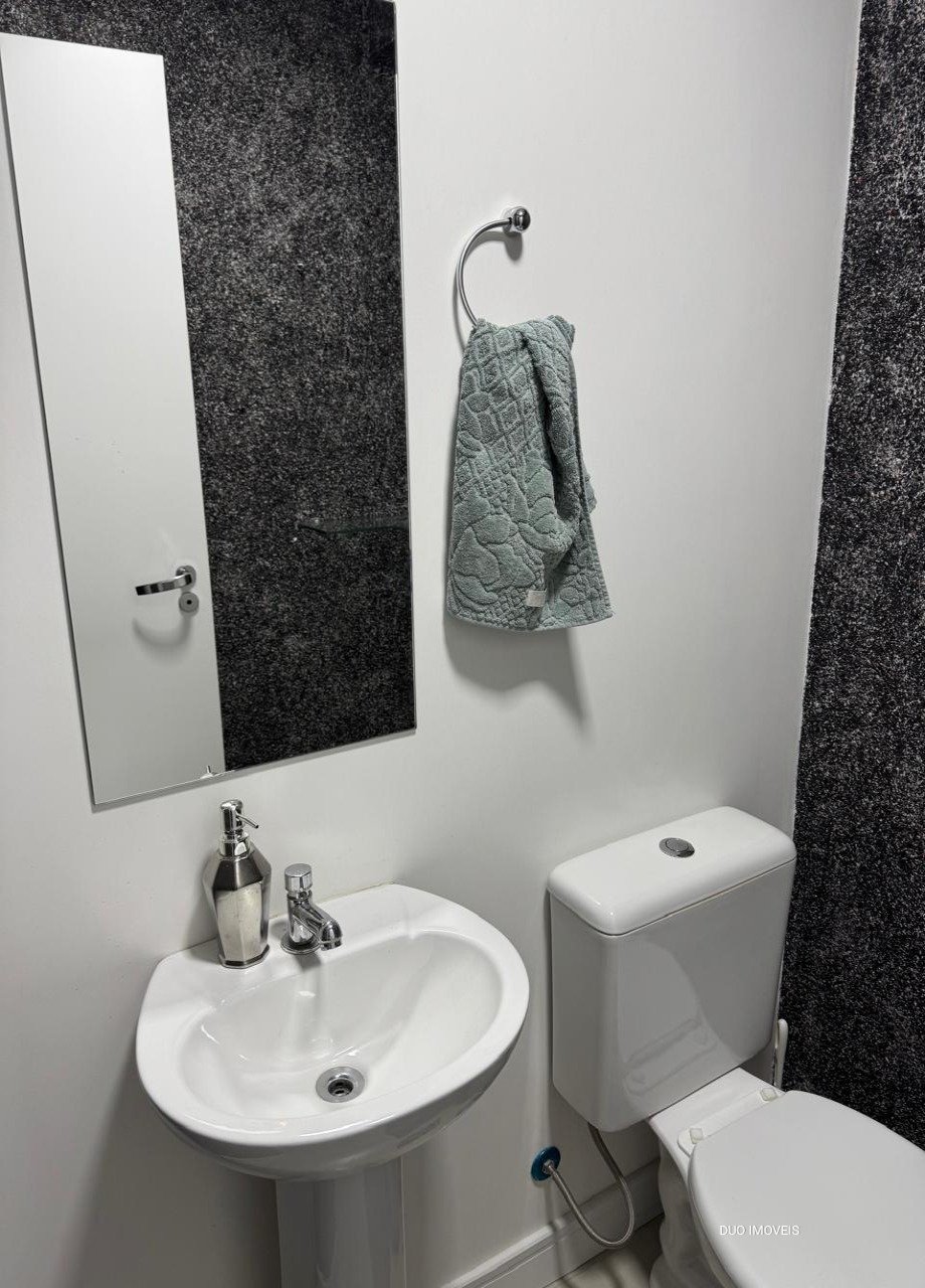 Life Corporate Center