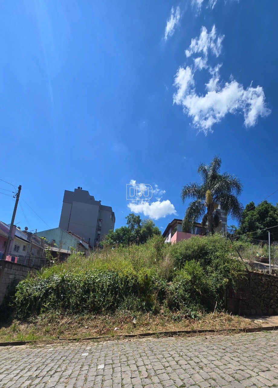 Terreno no Loteamento São Conrado