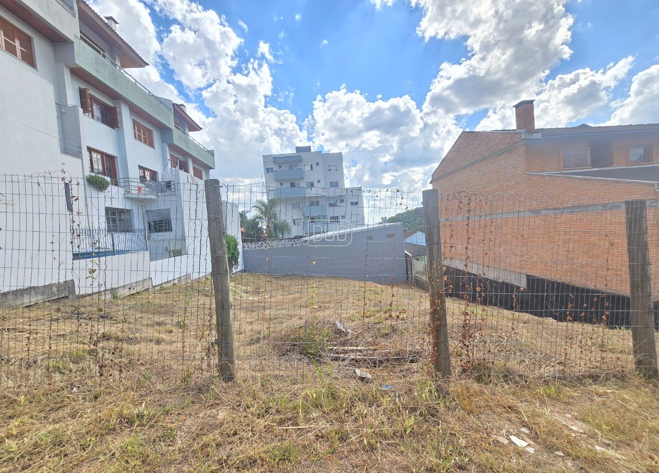 Terreno no Altos do Seminario