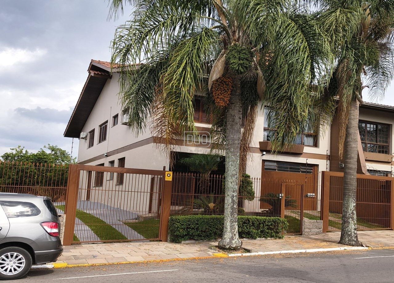 CASA CINQUENTENÁRIO