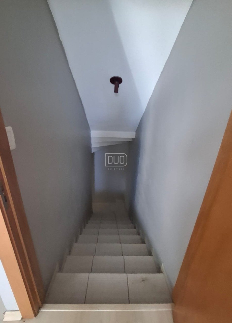 Sobrado no Bairro Charqueadas
