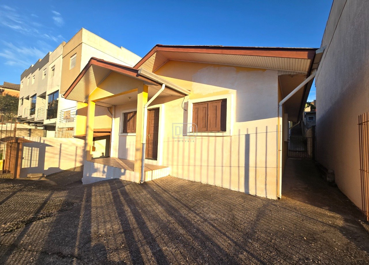 Casa no Desvio Rizzo