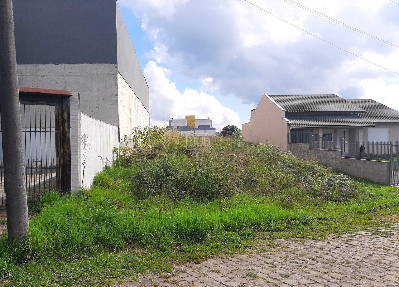 Terreno no Nossa Senhora da Saúde